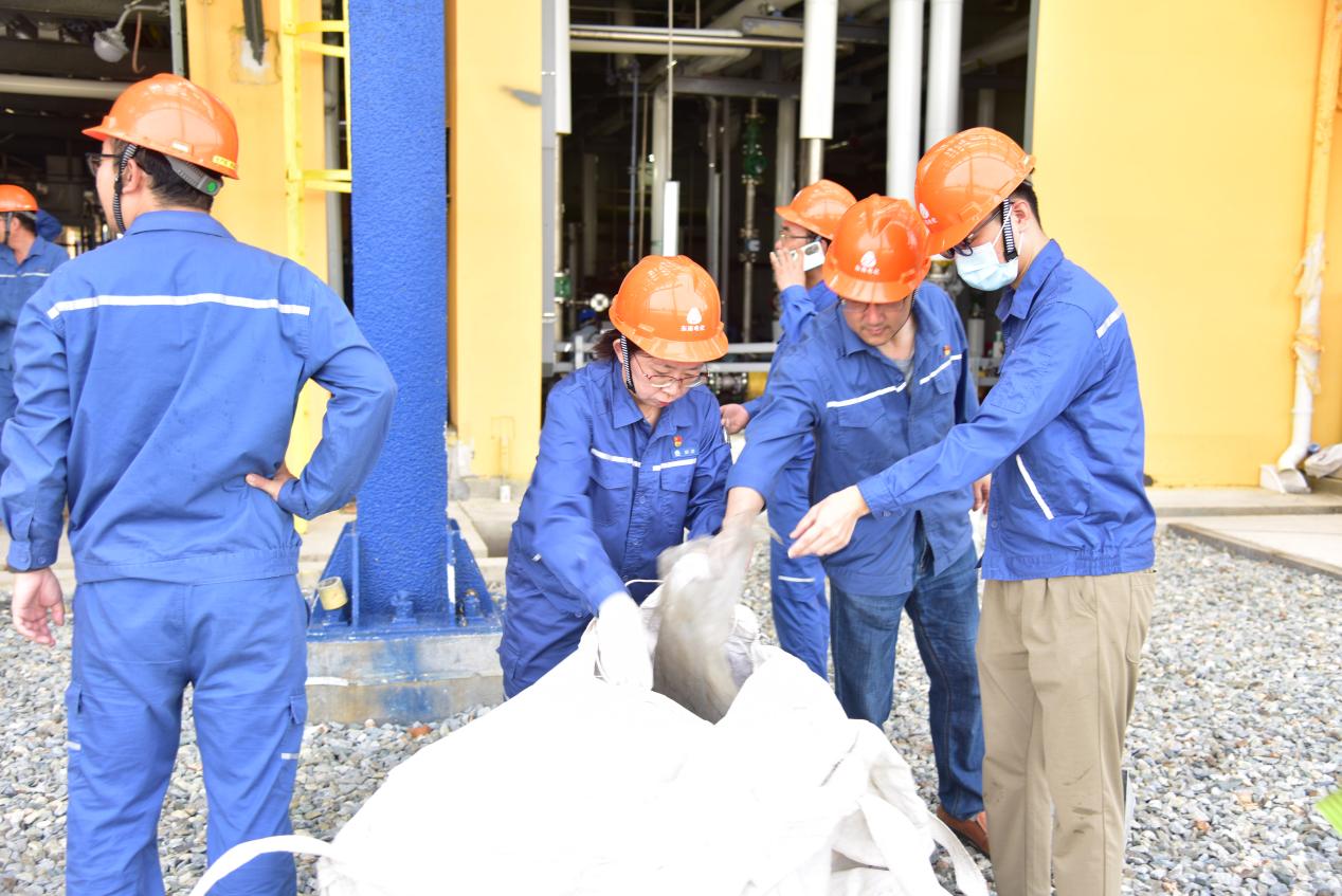 图片3.jpg 图片3.jpg