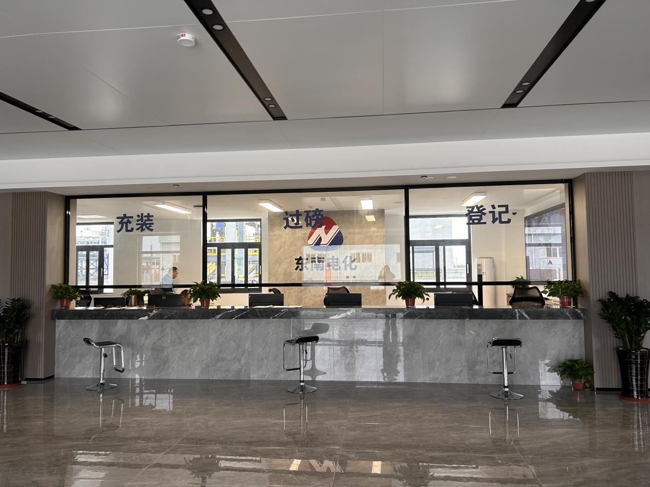 图片3.jpg 图片3.jpg